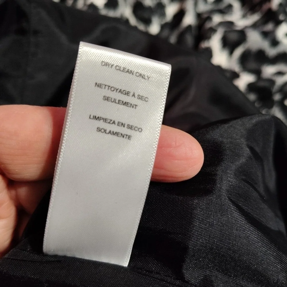 Michael Kors please measure